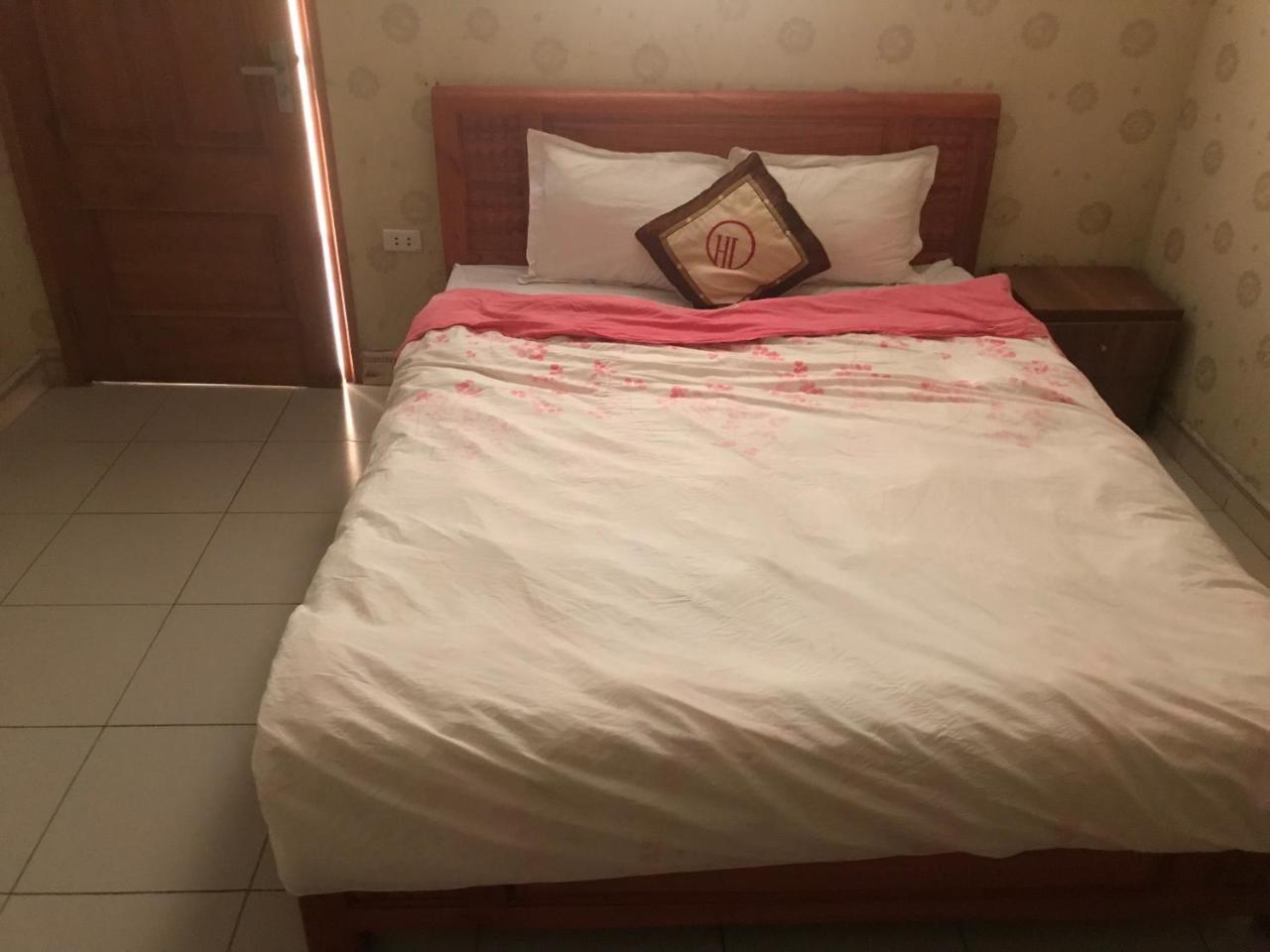 สปอต ออน 693 ฮวง ลอง โฮเต็ล Hotel ฮานอย ภายนอก รูปภาพ